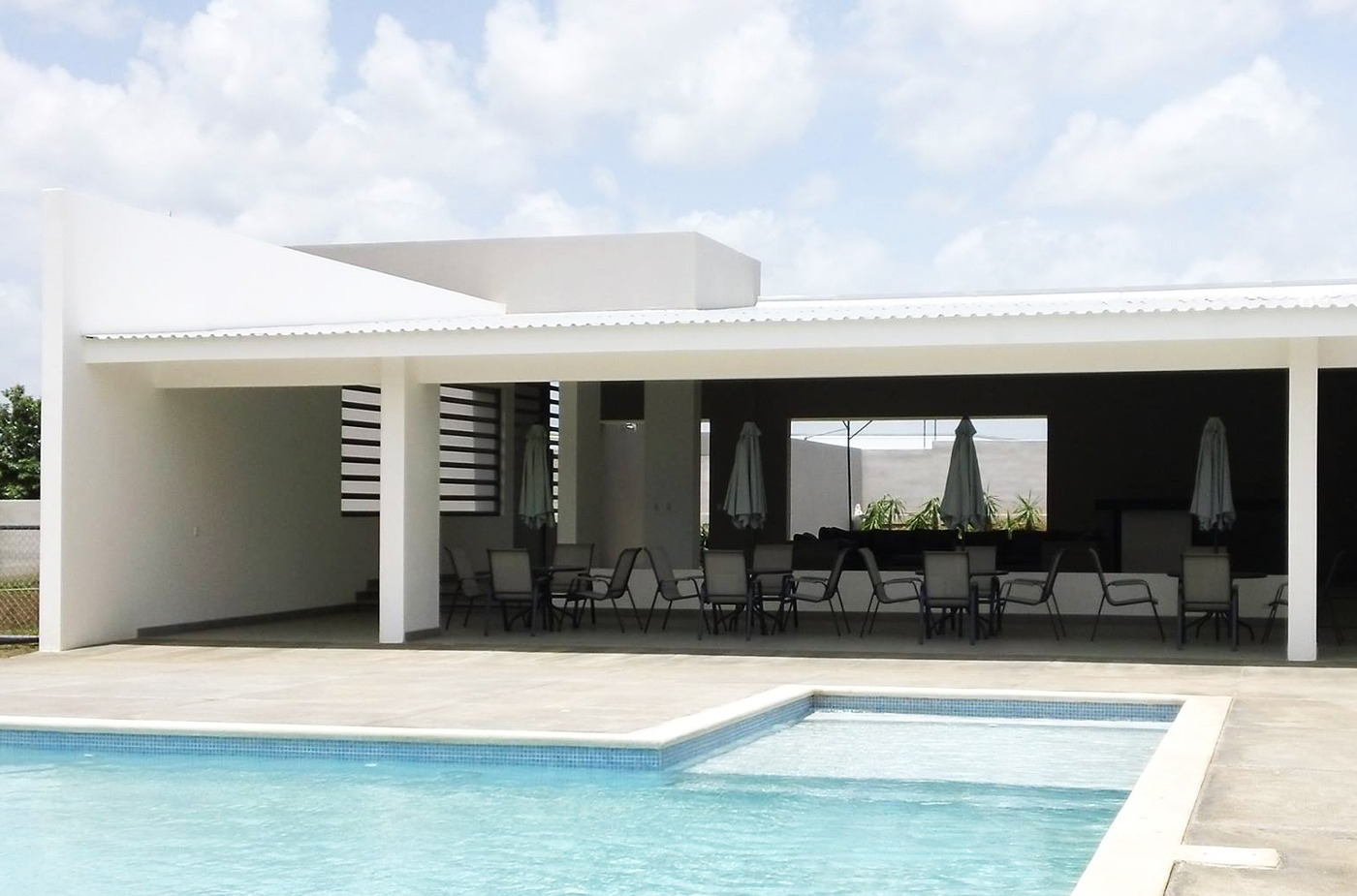 Complejo Condominio Frascati II - Keraben Contract